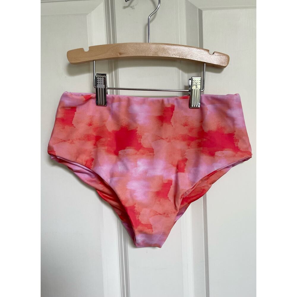 Gillia Tie Dye High Rise Swim Bottom Size Medium